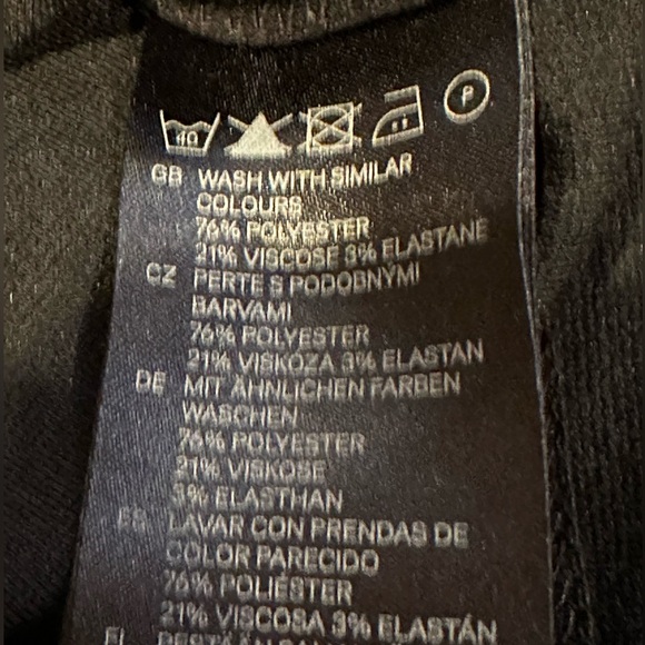 H&M Black sweet Heart Cross Over Pleated Mini Dress Sz 6  Zipper In Back - Picture 7 of 11